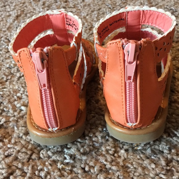 Gladiator type sandals - Picture 3 of 3